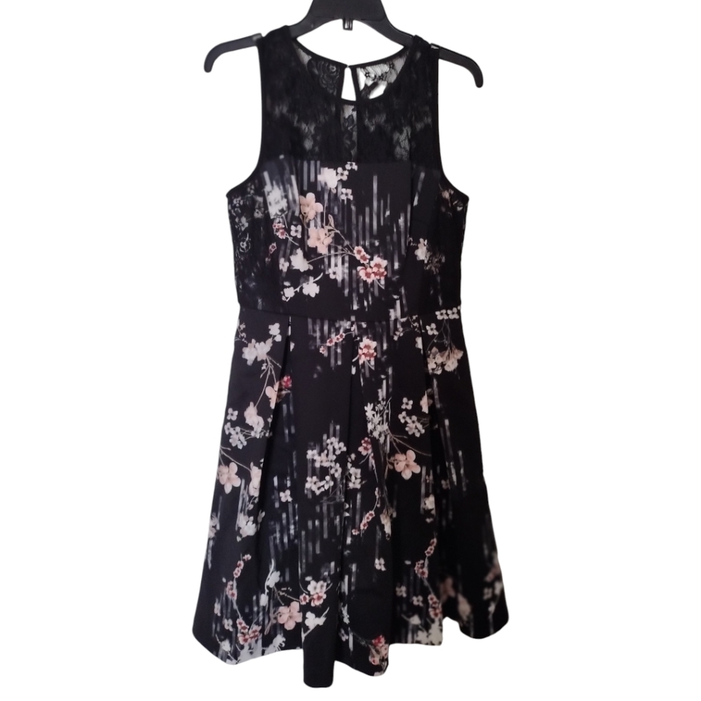 White House Black Market black floral print dress size 8